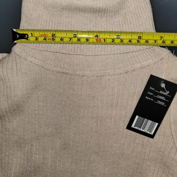 Women's Maze Collections Shirt NWT - Picture 10 of 14